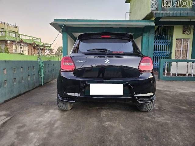 https://images10.gaadi.com/usedcar_image/4297278/original/processed_54ebccb9-cf7c-4411-832f-4f32b8075899.jpg?imwidth=6402