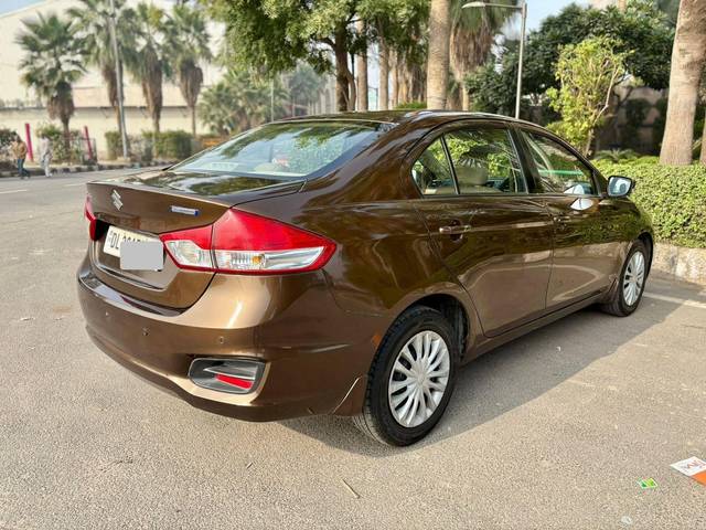 https://images10.gaadi.com/usedcar_image/4297289/original/processed_773139f34571be01806556d32ff97935.jpg?imwidth=6402