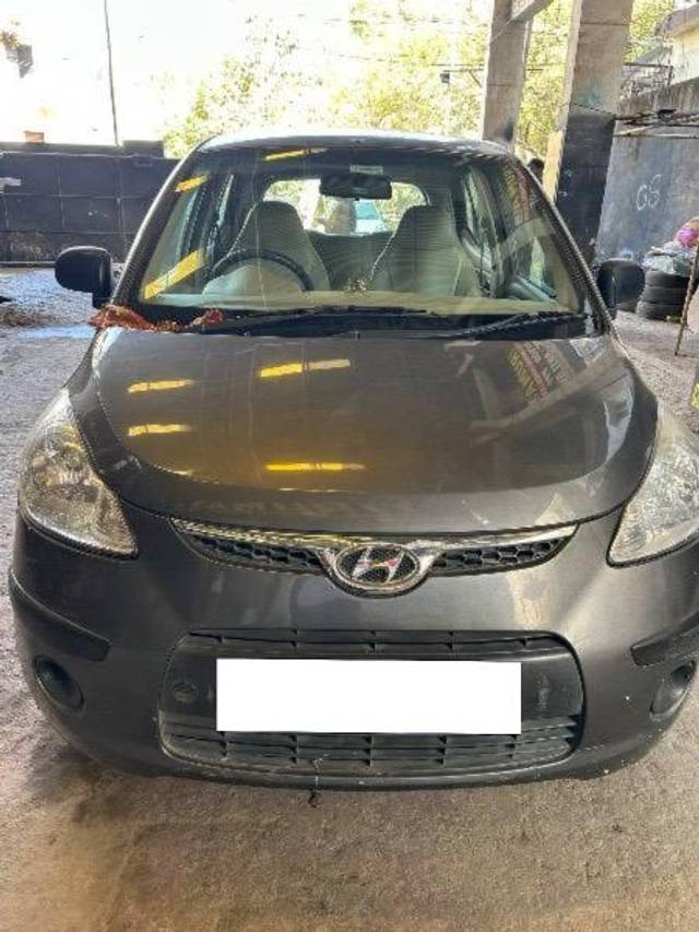 https://images10.gaadi.com/usedcar_image/4297331/original/processed_003ee547-2955-4f1a-9ca3-092a571f70af.jpeg?imwidth=6400