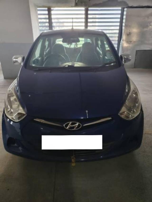 https://images10.gaadi.com/usedcar_image/4297341/original/processed_057ab5de-e365-450c-82a8-0c93857cee13.jpg?imwidth=6400