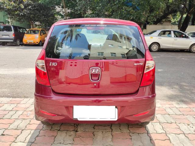 https://images10.gaadi.com/usedcar_image/4297392/original/processed_4ed38b0c9cc8a68d2f0d79f5e8ad6caf.jpg?imwidth=6402