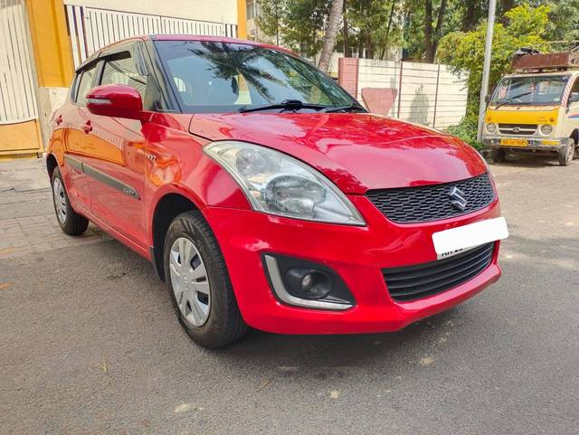 https://images10.gaadi.com/usedcar_image/4297400/original/processed_d5b97021d1de730507387bfe8d7681c5.jpg?imwidth=6400