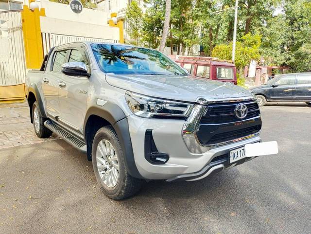 https://images10.gaadi.com/usedcar_image/4297419/original/processed_9f21853321d230338b78f86667ee842c.jpg?imwidth=6400