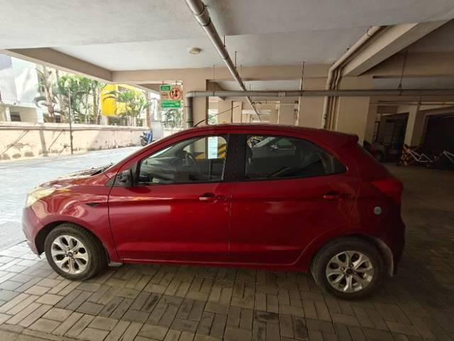 https://images10.gaadi.com/usedcar_image/4297549/original/processed_797ab3b0-a8f9-4e13-bf18-07f6a42f754b.jpg?imwidth=6400