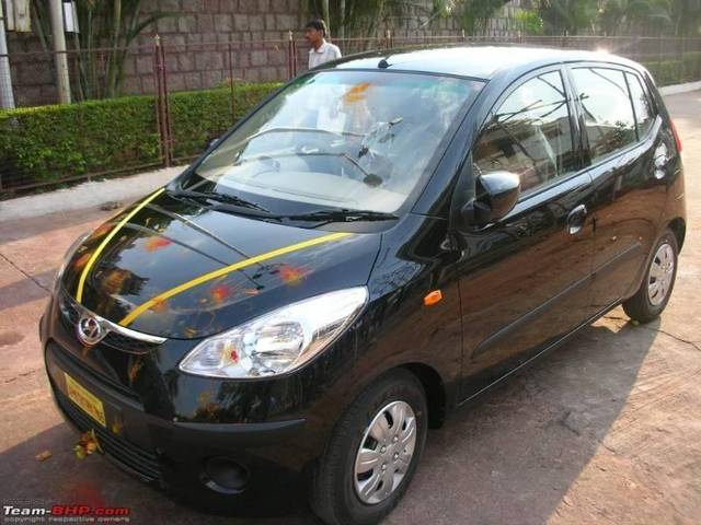 https://images10.gaadi.com/usedcar_image/4297562/original/processed_e6ba16f3-24b6-4891-9398-867f1301bde6.jpg?imwidth=6400