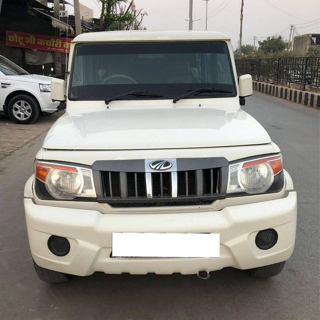 https://images10.gaadi.com/usedcar_image/4297566/original/processed_29abf0bdef2f8cdafe88e61eb6592146.jpg?imwidth=6402