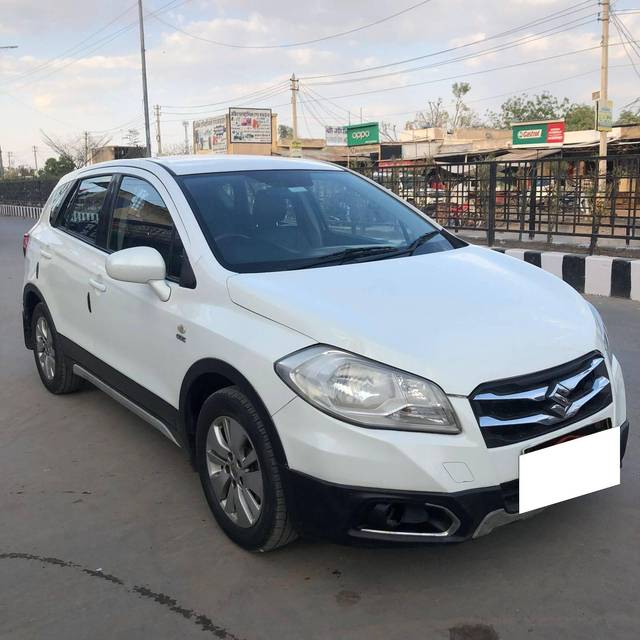 https://images10.gaadi.com/usedcar_image/4297584/original/processed_521652a9879f847787458b452c4eb8b4.jpg?imwidth=6400