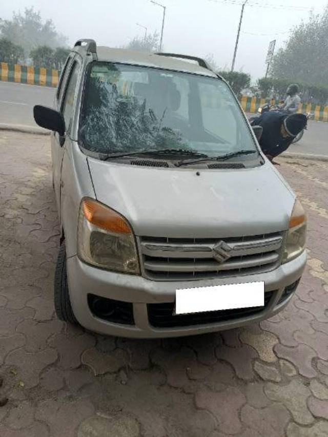 https://images10.gaadi.com/usedcar_image/4297640/original/047f44792797adb197a631861b30ae15.jpg?imwidth=6400