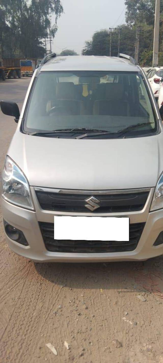 https://images10.gaadi.com/usedcar_image/4297738/original/759537725461840016574ae0740d6749.jpg?imwidth=6402