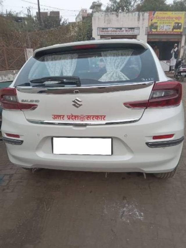 https://images10.gaadi.com/usedcar_image/4297785/original/processed_a6dbcc43-efa3-4fba-abe6-980e84dd5b8b.jpeg?imwidth=6401