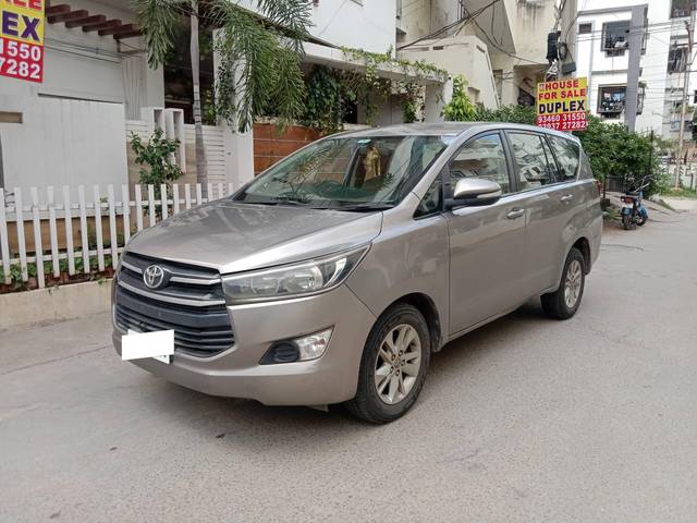 https://images10.gaadi.com/usedcar_image/4297798/original/processed_7cca93aaf724c2abfa5ca7ea724781da.jpg?imwidth=6402