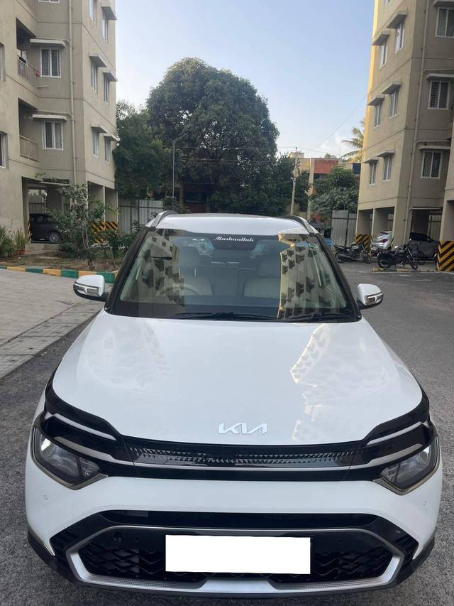 https://images10.gaadi.com/usedcar_image/4297839/original/processed_486bc3332cf958e7214a187e7562e9aa.jpg?imwidth=6400