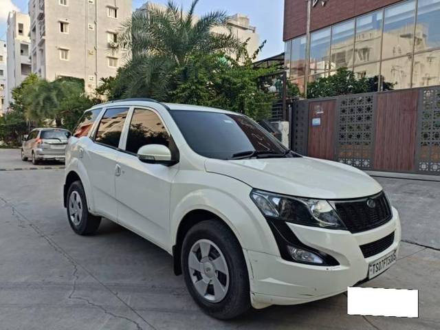 https://images10.gaadi.com/usedcar_image/4297843/original/processed_8ff763a99d6de3e79938977d7adde105.jpg?imwidth=6400