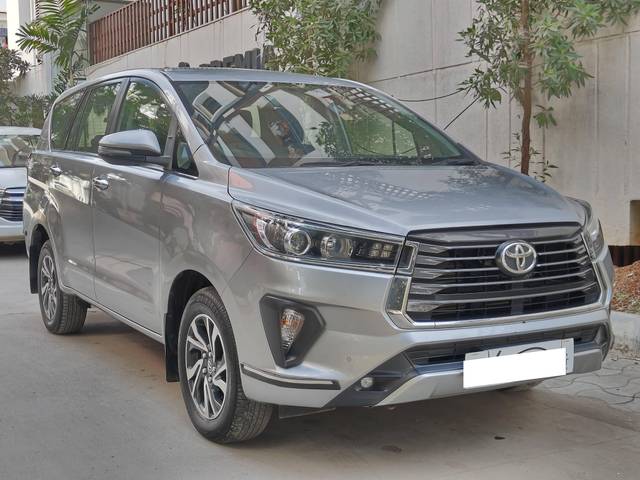 https://images10.gaadi.com/usedcar_image/4297851/original/processed_189e7d51ad5ddfd0c02267b00689af02.jpg?imwidth=6400