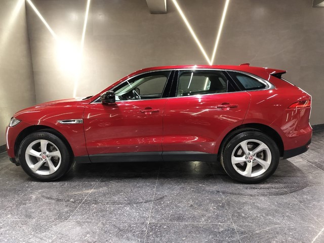 Second-hand 2018 Jaguar F-Pace Prestige 2.0 Petrol for sale in New Delhi-3