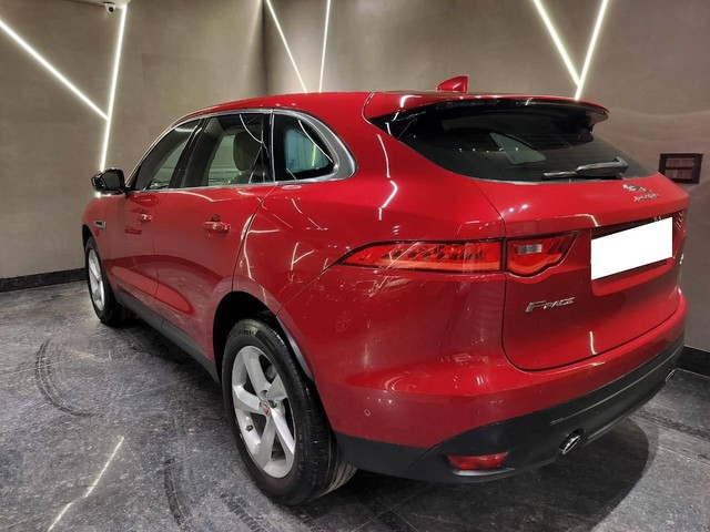 Second-hand 2018 Jaguar F-Pace Prestige 2.0 Petrol for sale in New Delhi-10