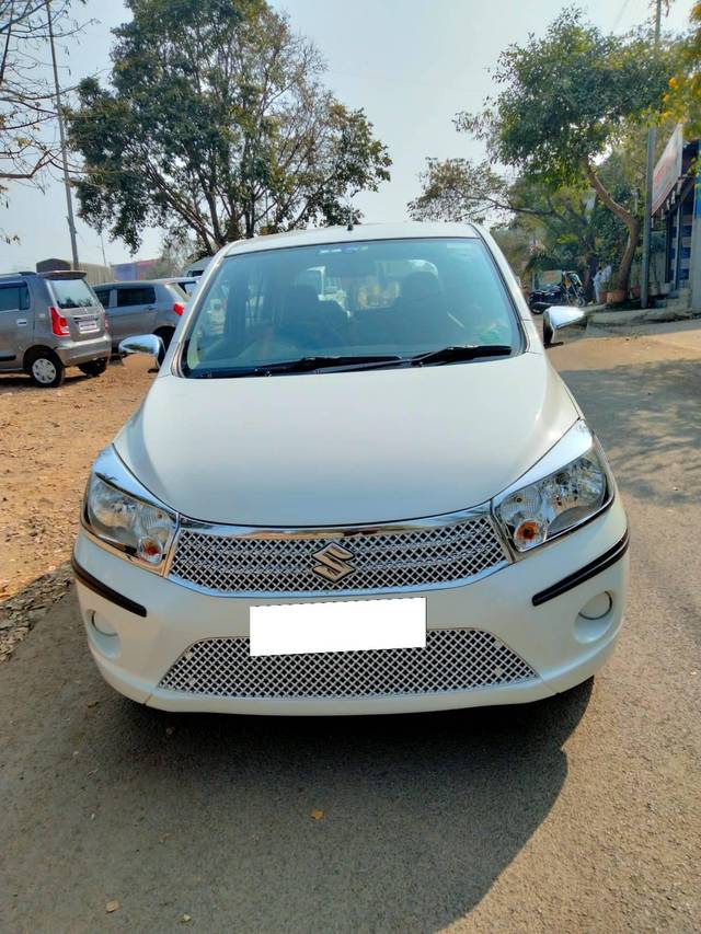 https://images10.gaadi.com/usedcar_image/4297951/original/processed_540aa950f57d5e8d9238e9284357fab7.jpeg?imwidth=6402