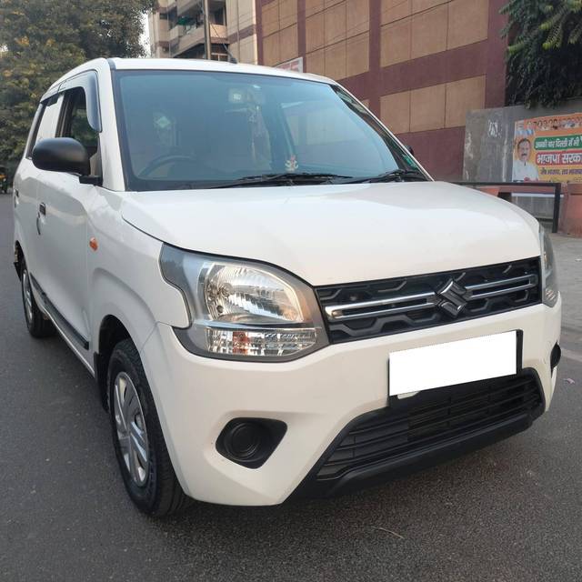 https://images10.gaadi.com/usedcar_image/4297952/original/processed_453007611da963393188c3cc6722e56a.jpg?imwidth=6400