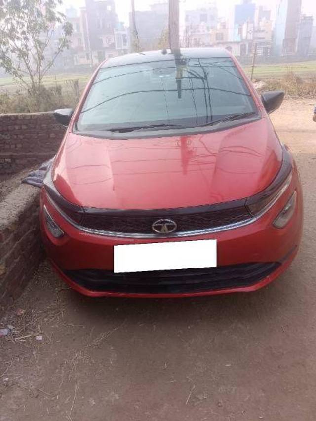 https://images10.gaadi.com/usedcar_image/4298022/original/e9ba86dbd134ff990f18577833b5fe80.jpg?imwidth=6400