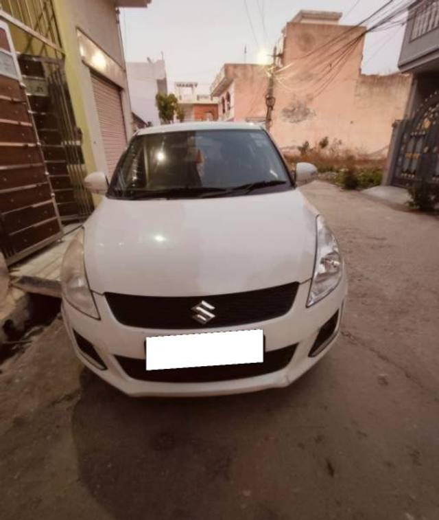 https://images10.gaadi.com/usedcar_image/4298058/original/processed_c5cc3051-13ab-4c97-99b9-0455a5ba7a98.jpg?imwidth=6400