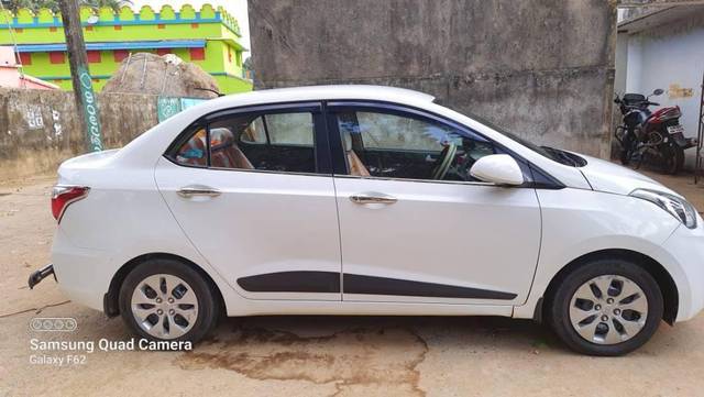 https://images10.gaadi.com/usedcar_image/4298171/original/processed_681d0ee5-d355-417a-9308-59ee5a5d9bf7.jpg?imwidth=6401