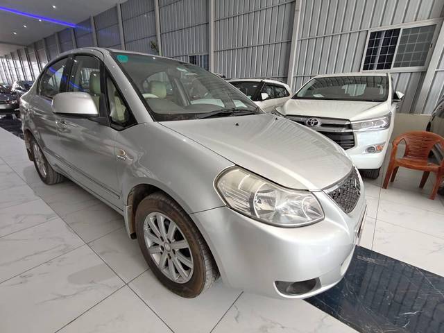 https://images10.gaadi.com/usedcar_image/4298196/original/processed_09b221cd73d1eadc5ab8540df97c5a0e.jpg?imwidth=6400