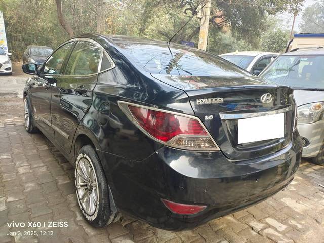 https://images10.gaadi.com/usedcar_image/4298231/original/processed_bd219a69c8ade793981b366e0fc7926f.jpg?imwidth=6402