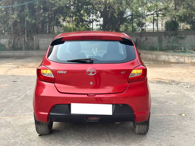 https://images10.gaadi.com/usedcar_image/4298258/original/processed_10ac5688a2451d2a02339cec95928bbb.jpeg?imwidth=6402