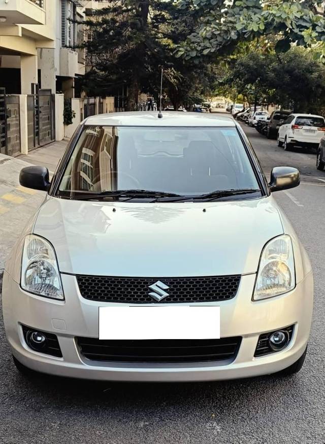 https://images10.gaadi.com/usedcar_image/4298330/original/processed_752682b89bd8ea515671056522cfed86.jpg?imwidth=6400