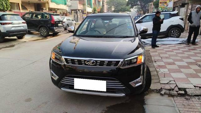 https://images10.gaadi.com/usedcar_image/4298403/original/f9674ec31bbcfe104631edd59dac6017.jpeg?imwidth=6400