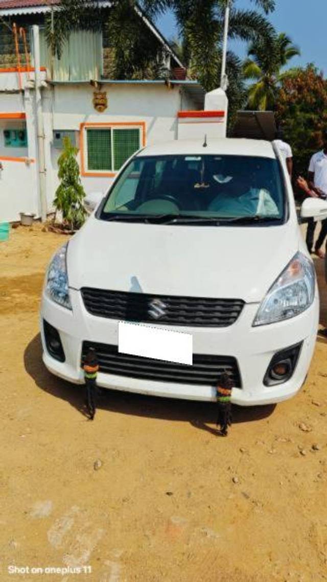 https://images10.gaadi.com/usedcar_image/4298539/original/processed_92891a5e-db12-4eca-9d77-6487a5207338.jpeg?imwidth=6400