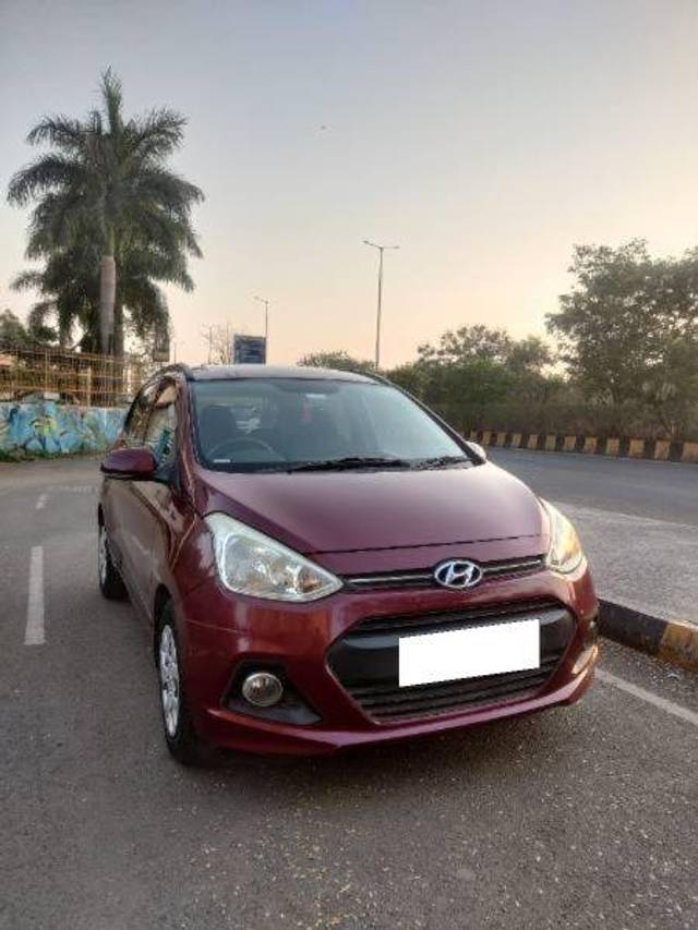 https://images10.gaadi.com/usedcar_image/4298574/original/e9d1835cdad07cc242339430627c9453.jpg?imwidth=6400