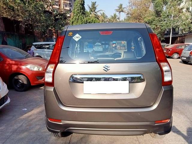 https://images10.gaadi.com/usedcar_image/4298623/original/processed_a02fb8247256175b52d78756dd178cab.jpeg?imwidth=6402