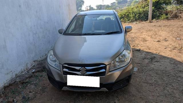 https://images10.gaadi.com/usedcar_image/4298635/original/processed_e5c6c9d6-129f-4b06-86a8-c9871ce30de8.jpg?imwidth=6400