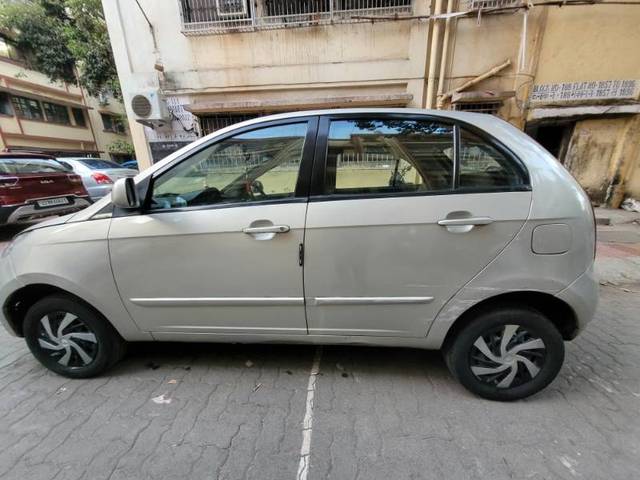 https://images10.gaadi.com/usedcar_image/4298645/original/37315e2161c716be3a1c5f5b9fb1586f.jpg?imwidth=6402