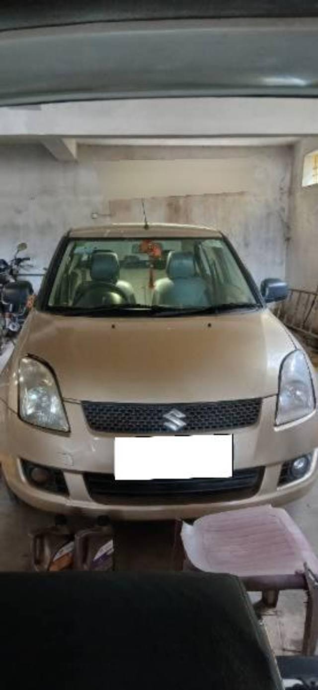 https://images10.gaadi.com/usedcar_image/4298742/original/processed_5663b892-c9c6-4ac9-be81-903323b934e9.jpg?imwidth=6400