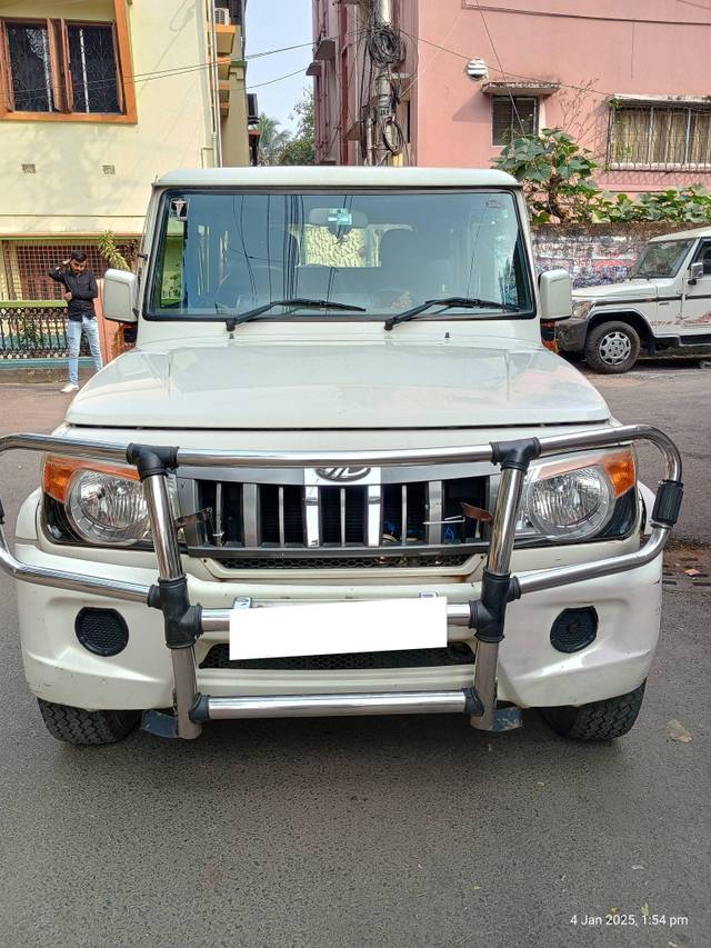 https://images10.gaadi.com/usedcar_image/4298771/original/processed_127f396013216968948d96f060a9351e.jpg?imwidth=6400