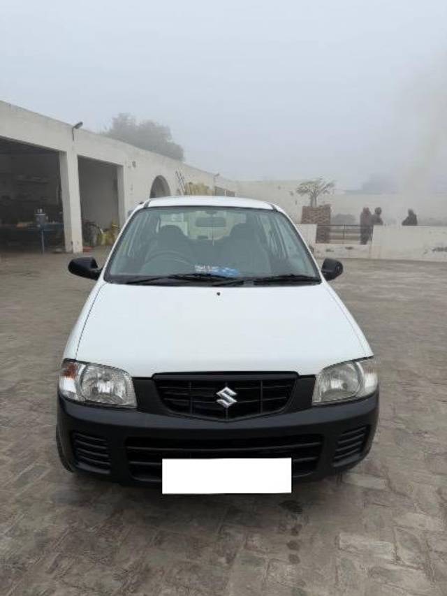 https://images10.gaadi.com/usedcar_image/4298991/original/processed_4b799200-a4a5-4b2a-8ccb-8f58341279d9.jpg?imwidth=6400