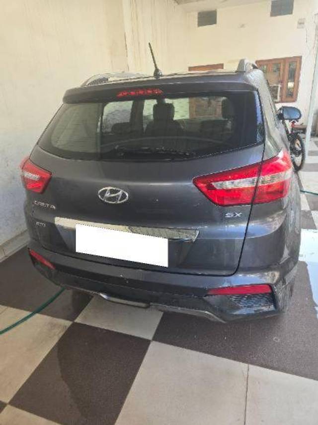 https://images10.gaadi.com/usedcar_image/4299109/original/daaf12e79ee3d07f79bcb7cc223d31da.jpg?imwidth=6401