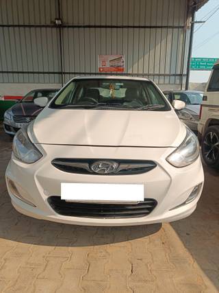 Hyundai Verna 2011-2015 Hyundai Verna 1.6 VTVT