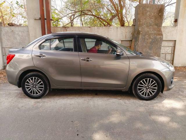 https://images10.gaadi.com/usedcar_image/4299167/original/processed_ce31ca50813d7ea11f721bcb46eb63eb.jpeg?imwidth=6401