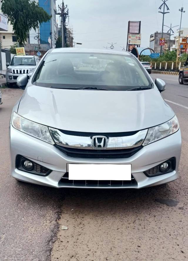 https://images10.gaadi.com/usedcar_image/4299183/original/processed_d5da83d672b8d5f0044ad8c7258cbf63.jpg?imwidth=6400