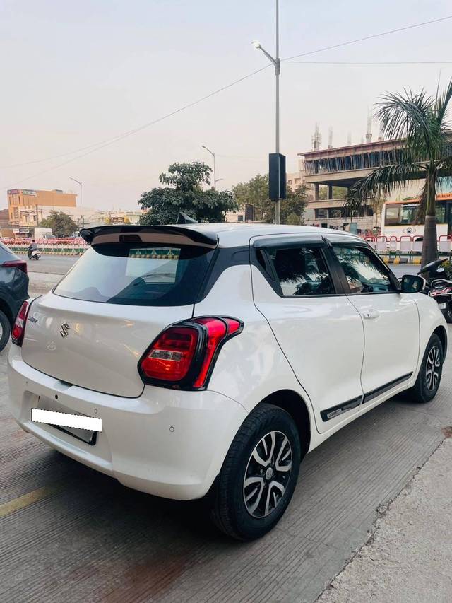 https://images10.gaadi.com/usedcar_image/4299194/original/processed_1665d457695e72fb44cafe50deb8dfa6.jpg?imwidth=6402