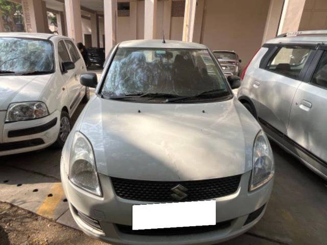 https://images10.gaadi.com/usedcar_image/4299200/original/3eec631f199100e0f6d6af82cdbec8d8.jpg?imwidth=6400