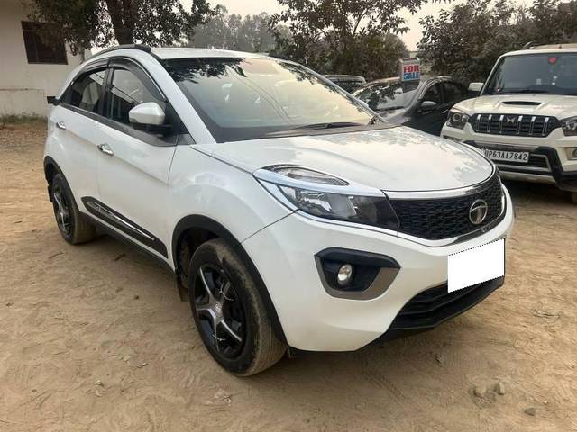 https://images10.gaadi.com/usedcar_image/4299220/original/processed_b4ff8b37-9962-41f1-9248-c02594435b8d.jpg?imwidth=6400