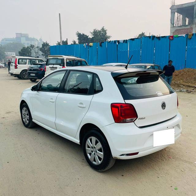 https://images10.gaadi.com/usedcar_image/4299232/original/processed_ede1dc9999ca55ab5a669dcff829d2e0.jpg?imwidth=6402