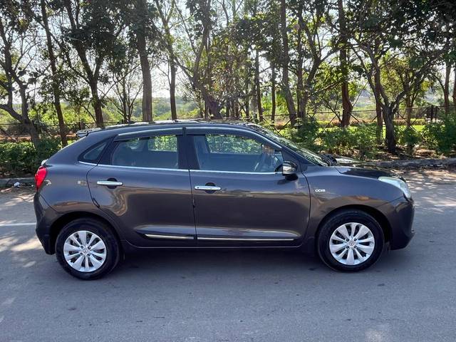 https://images10.gaadi.com/usedcar_image/4299247/original/processed_bb689ea764ce980168efe10ebc329223.jpg?imwidth=6401