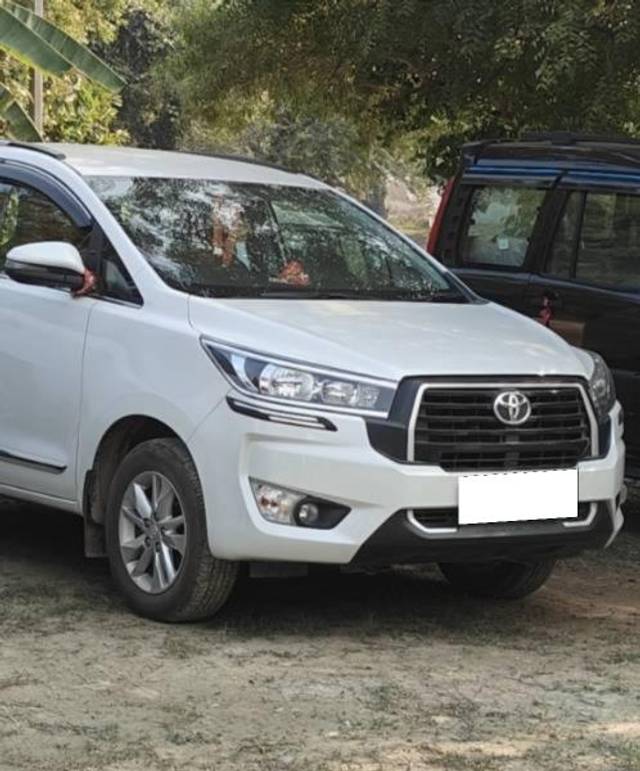 https://images10.gaadi.com/usedcar_image/4299340/original/processed_004af96f-b0c5-48a2-90ea-7832fa39508c.jpg?imwidth=6400