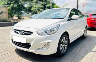 Hyundai Verna 2011-2015 Hyundai Verna 1.6 SX VTVT