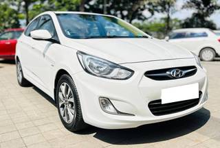 Hyundai Verna 2011-2015 Hyundai Verna 1.6 SX VTVT